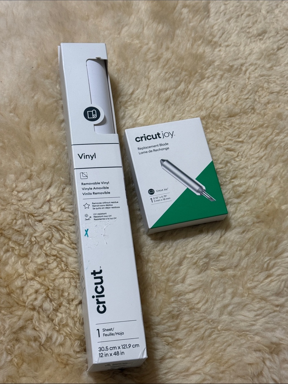 Cricut Vinyl Roll & Cricut Joy Replacement Blade Bundle